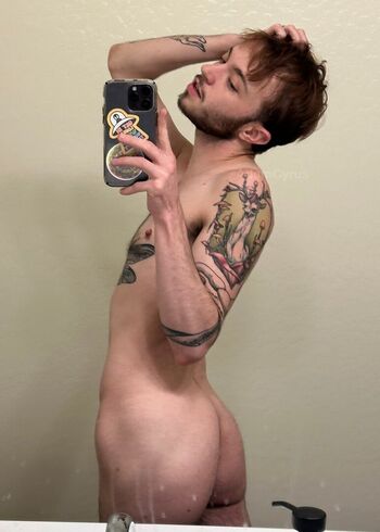 Full leaked Adam cyrus private photo