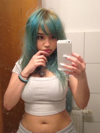 Full leaked Adavoid page private photo