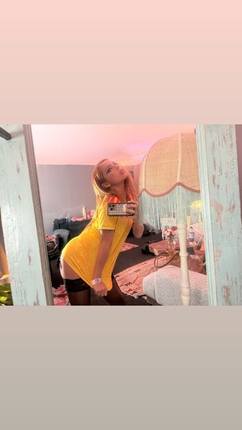 Full leaked Addison rae private photo