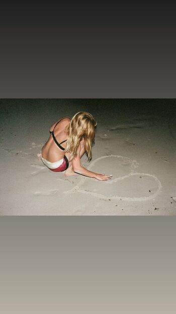Full leaked Addison rae private photo