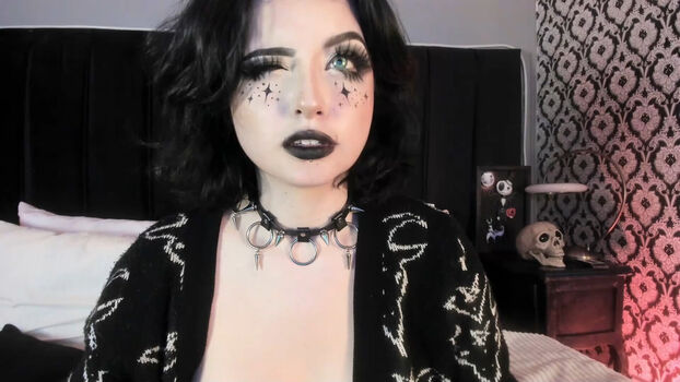 Full leaked Adeelinee private photo