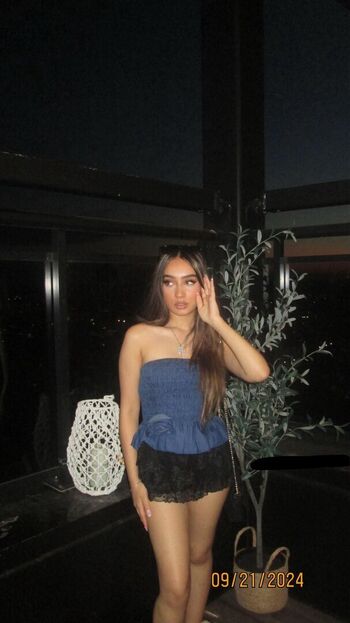 Full leaked Adeena qadir private photo