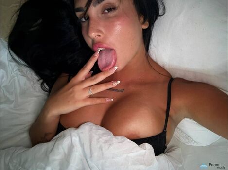 Full leaked Adel dahan private photo