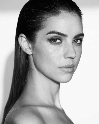 Full leaked Adelaide kane private photo