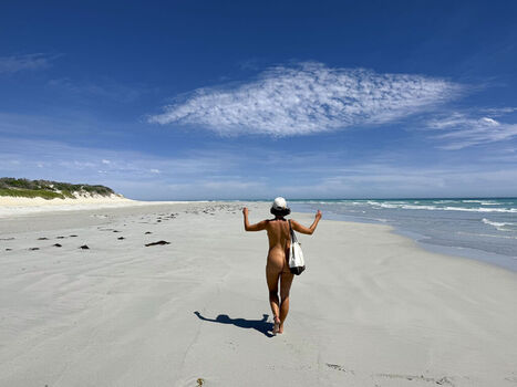 Full leaked Adelaide private photo
