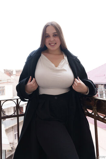 Full leaked Adele cotton private photo