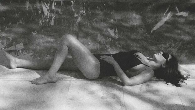 Full leaked Adele exarchopoulos private photo