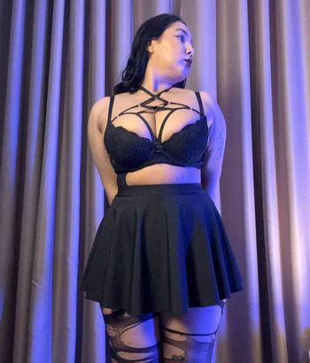 Full leaked Adellene private photo