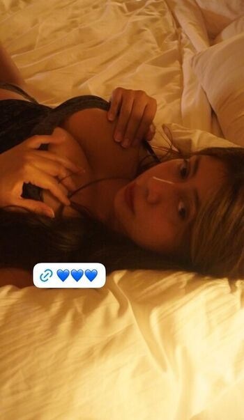 Full leaked Adi pop private photo