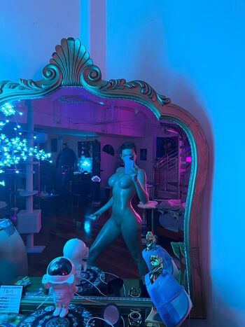 Full leaked Adira allure page private photo