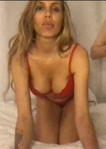 Full leaked Adixia private photo