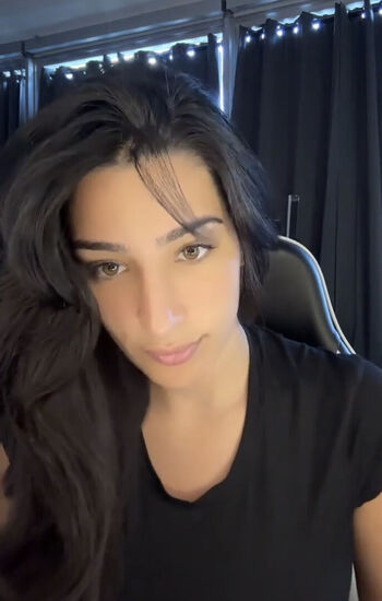 Full leaked Adolladola page private photo
