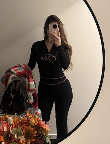 Full leaked Adolladola private photo