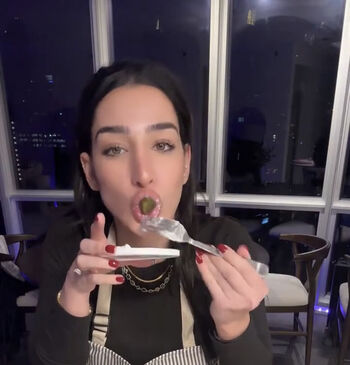 Full leaked Adolladola private photo