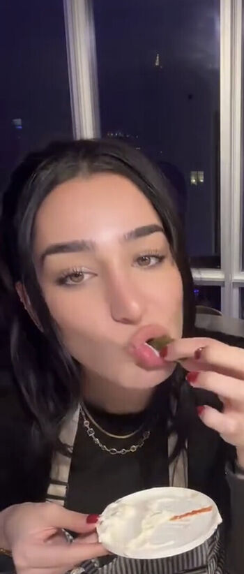 Full leaked Adolladola private photo