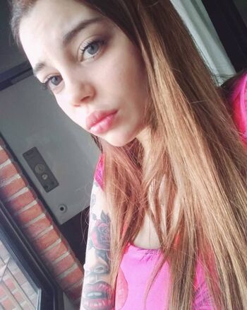 Full leaked Adorable face private photo