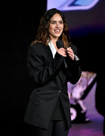 Full leaked Adria arjona private photo