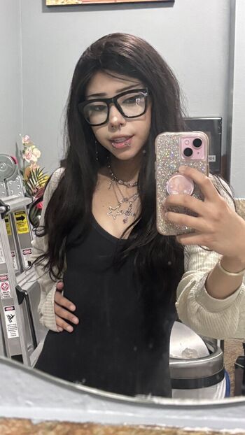 Full leaked Adriana private photo