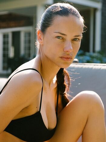 Full leaked Adriana lima page private photo
