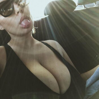 Full leaked Adrianafenice private photo