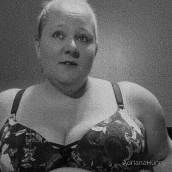 Full leaked Adrianahunny private photo