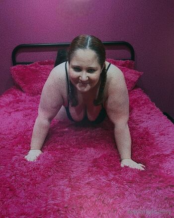 Full leaked Adrianahunny private photo