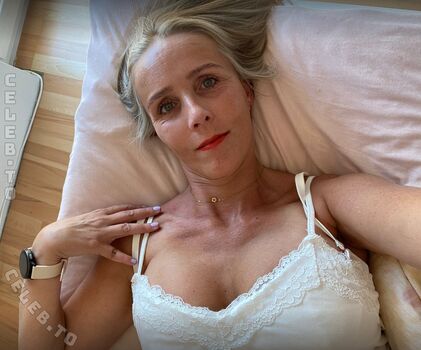 Full leaked Adrianaxlove private photo