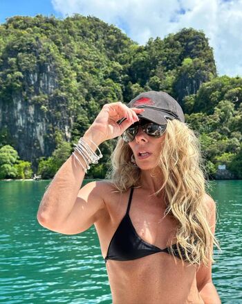 Full leaked Adriane galisteu private photo