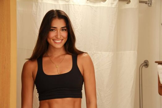 Full leaked Adrianna mier private photo