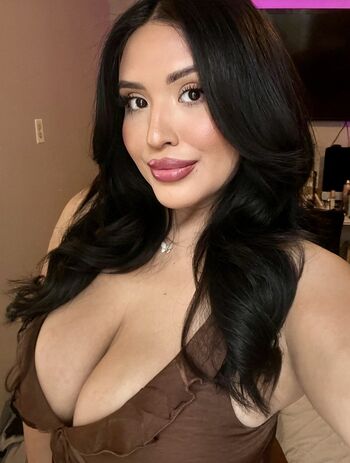 Adriannaledesma