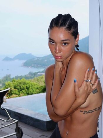 Full leaked Adriannarodriguez private photo