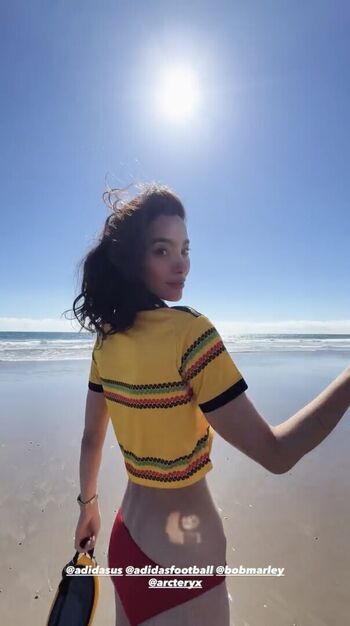 Full leaked Adrianne ho private photo