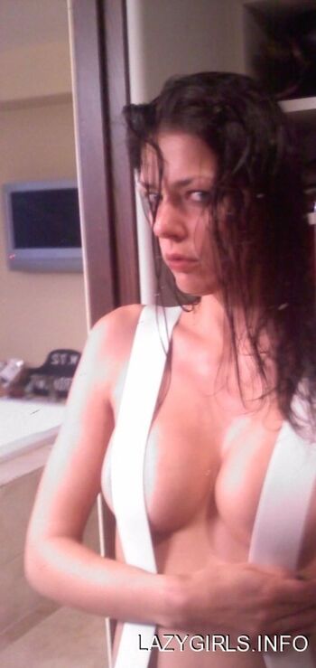 Full leaked Adrianne marie curry private photo