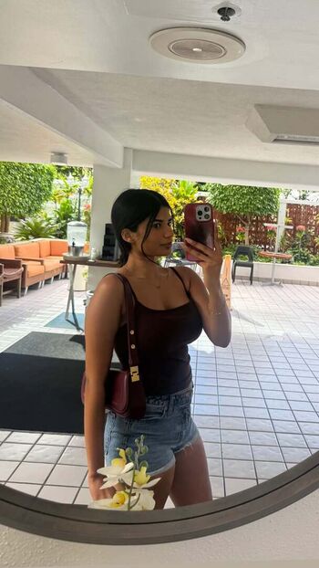 Full leaked Adviki patil private photo