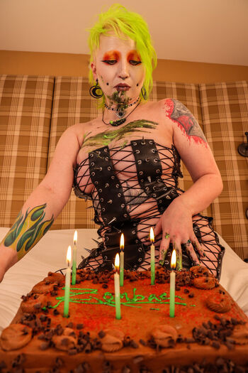 Full leaked Aew abadon private photo
