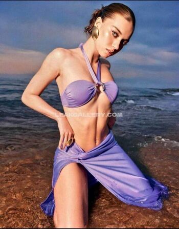 Full leaked Afrasaracoglu private photo