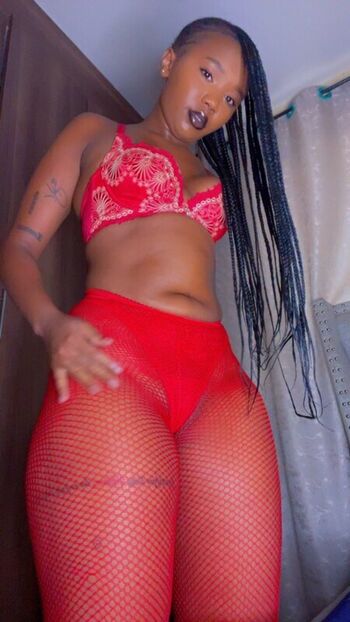 Full leaked African booty meat private photo