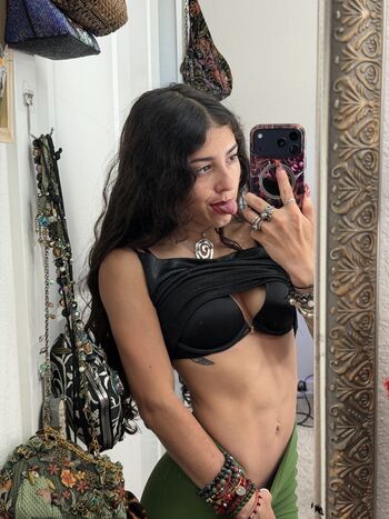 Full leaked Afterbubbles private photo