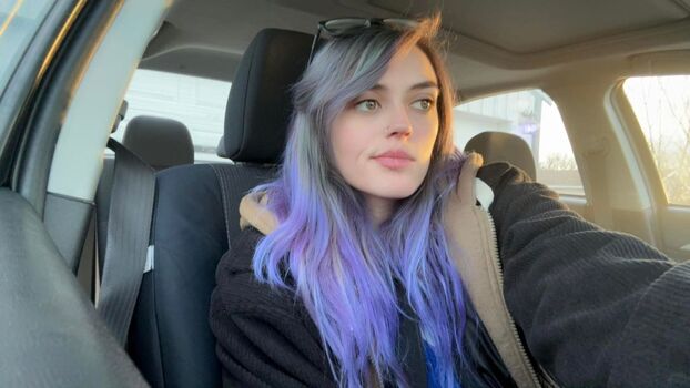 Full leaked Ahoyhailey private photo
