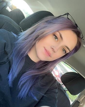 Full leaked Ahoyhailey private photo