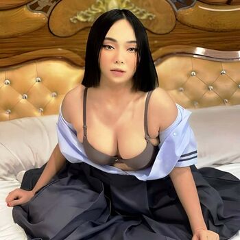 Full leaked Ahri suu private photo