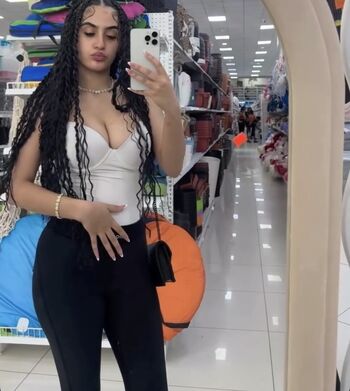 Full leaked Aidaalynn private photo