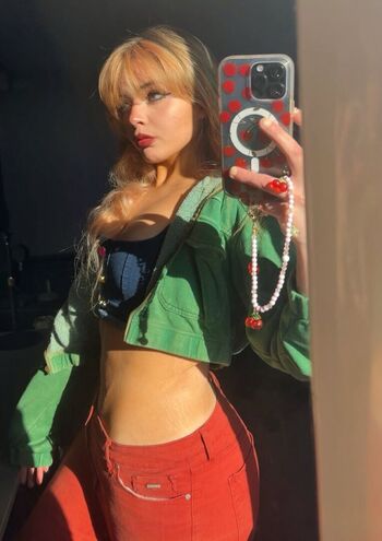 Full leaked Aiiygatorz private photo