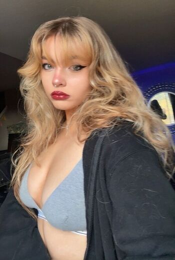 Full leaked Aiiygatorz private photo