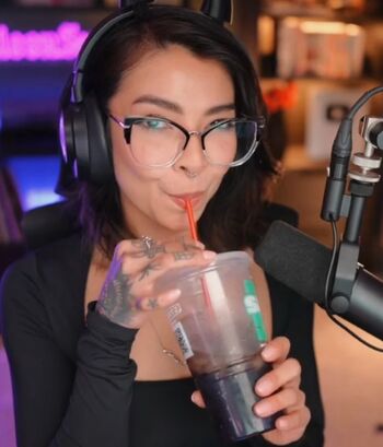 Full leaked Aileen senpai private photo