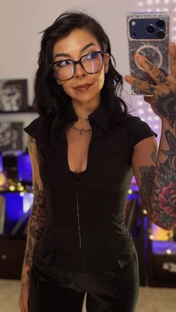 Full leaked Aileen senpai private photo