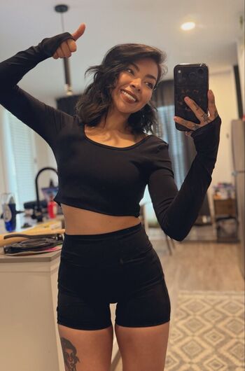 Full leaked Aileensenpaireacts private photo