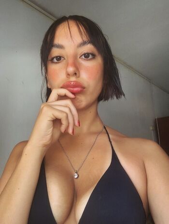 Full leaked Aili private photo