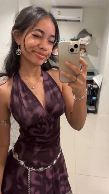 Full leaked Aimeejaihall page private photo