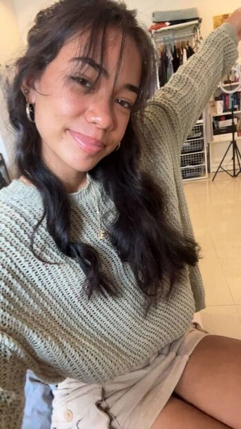 Full leaked Aimeejaihall page private photo